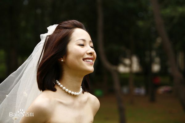 江一燕2010年《假装情侣》最新剧照