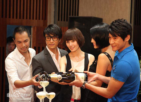 吴天瑜(Debbie Goh)出席活动照前后照片