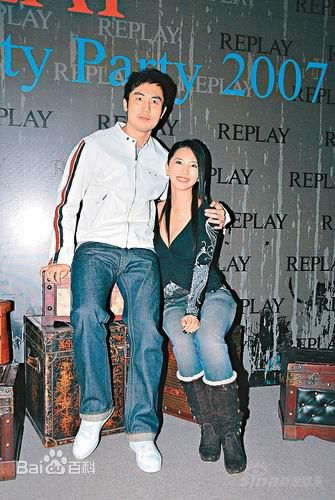 谭俊彦生活照壁纸壁纸