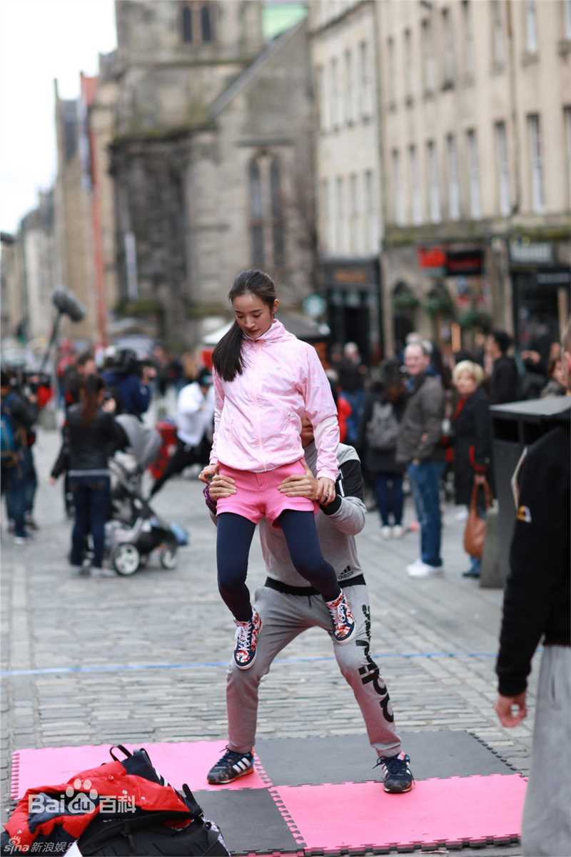 林依晨(Ariel Lin)非凡搭档素颜照相册