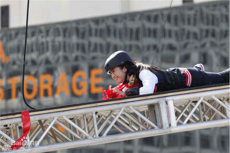 林依晨(Ariel Lin)非凡搭档素颜照相册