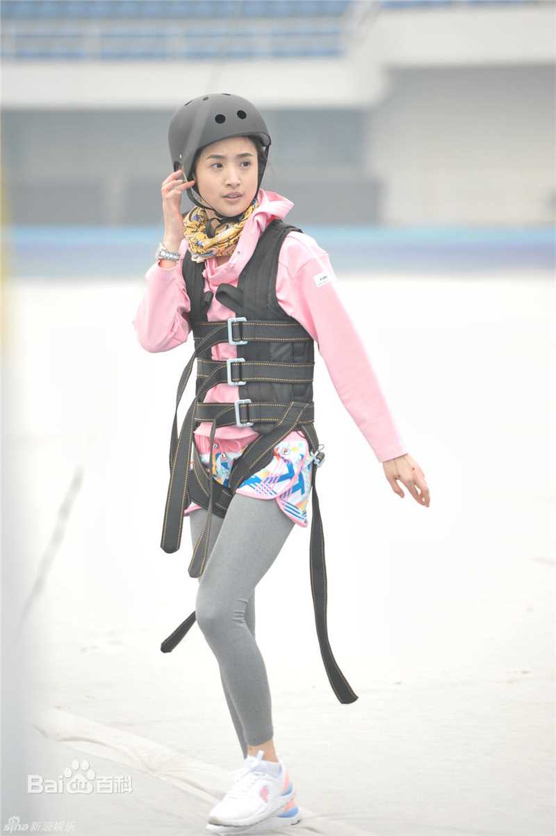 林依晨(Ariel Lin)非凡搭档素颜照相册