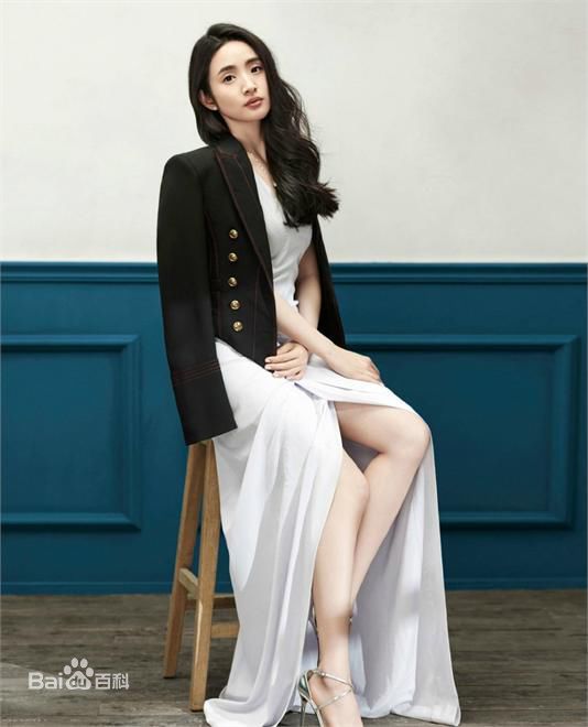 最优质林依晨(Ariel Lin)在《时尚芭莎BAZAAR EXPRESS》中的相册