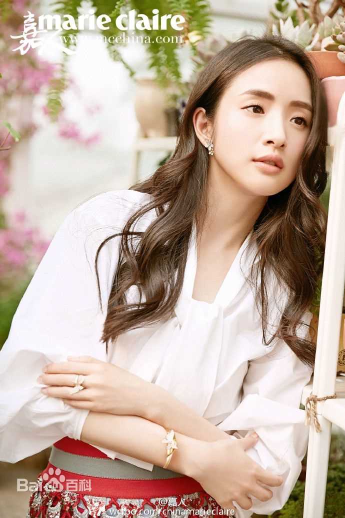 林依晨(Ariel Lin)在《嘉人marieclaire》中的