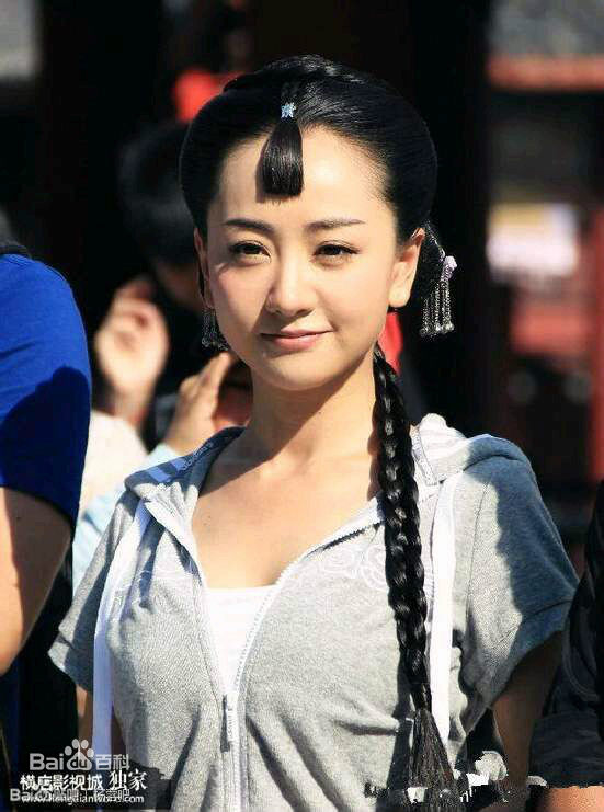 精选杨蓉(Yang Rong)在《情定三生》顾知夏中的图册