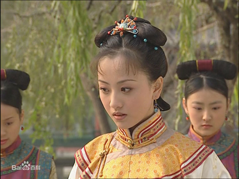 精选杨蓉(Yang Rong)在2003年《少年天子》中的图册