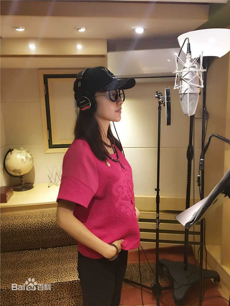 杨蓉(Yang Rong)其他活动素颜照相册