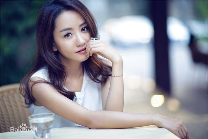 杨蓉(Yang Rong)文艺性感图片图集