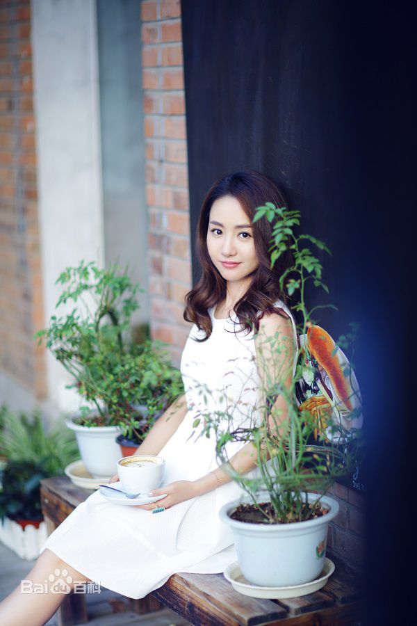 杨蓉(Yang Rong)文艺性感图片图集