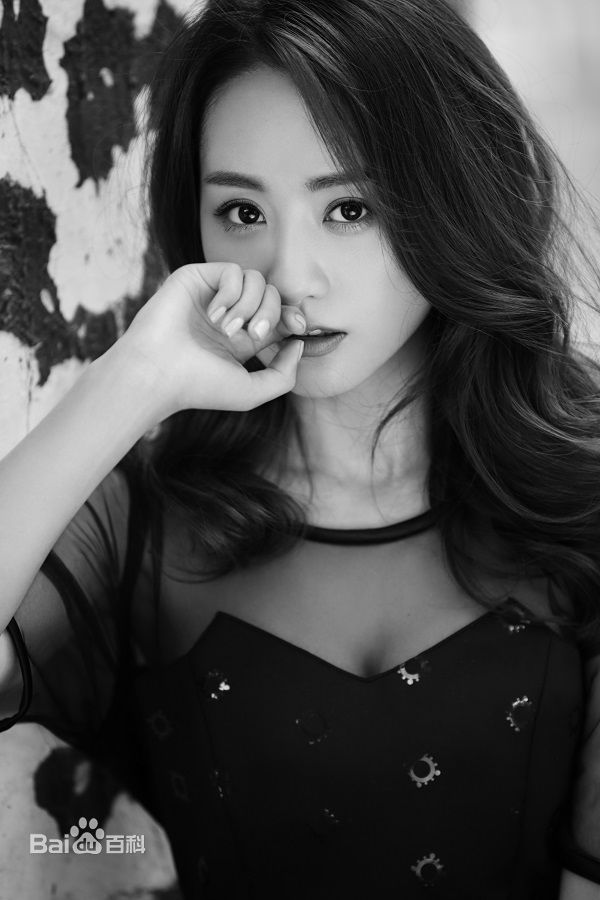 杨蓉(Yang Rong)文艺性感图片图集