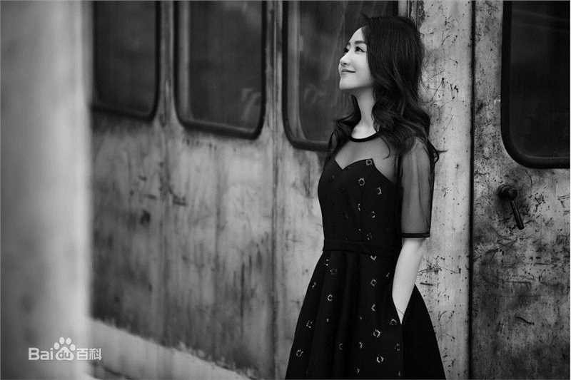 杨蓉(Yang Rong)文艺性感图片图集