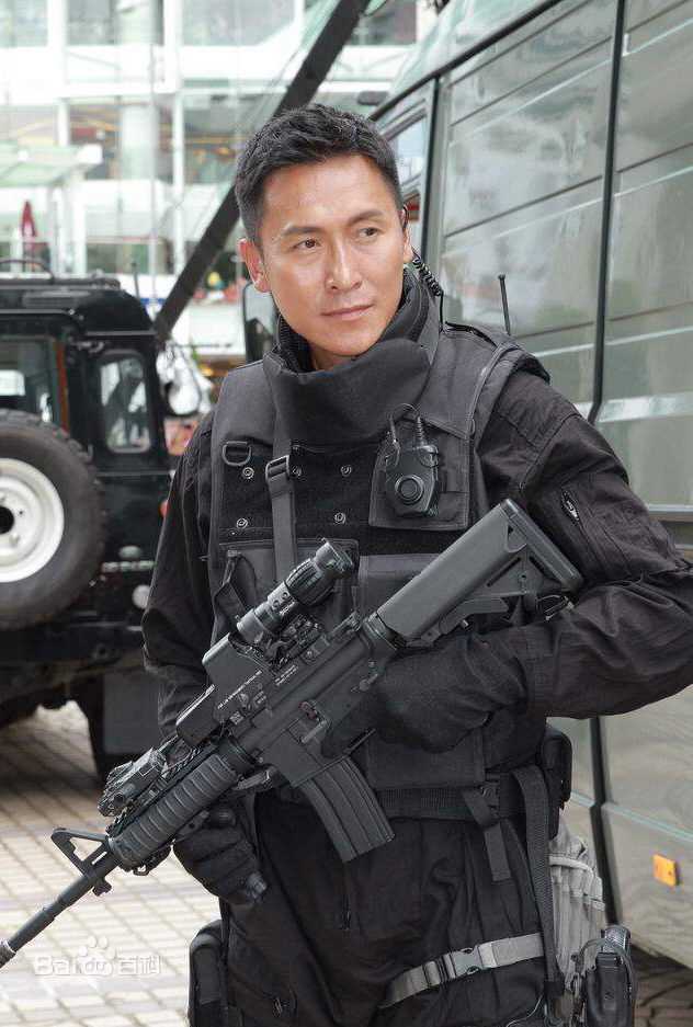 最新马德钟(Joe, Ma Tak Chung)性感图片