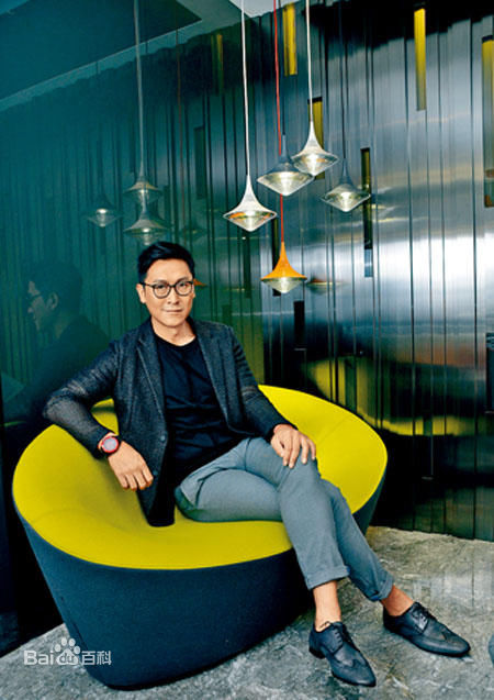 最新马德钟(Joe, Ma Tak Chung)性感图片