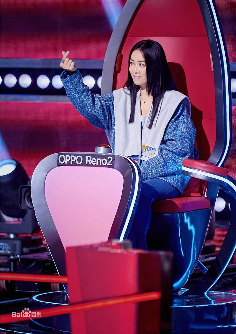 高清那英在《中国好声音2019》中的图册