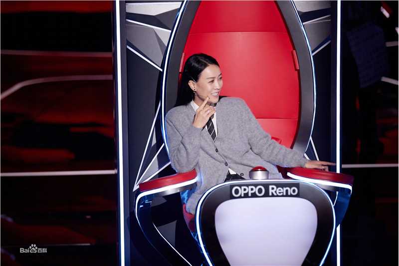 高清那英在《中国好声音2019》中的图册