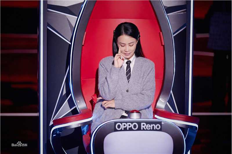 高清那英在《中国好声音2019》中的图册