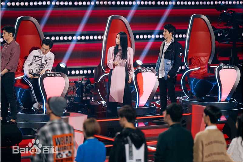 高清那英在《中国好声音2019》中的图册