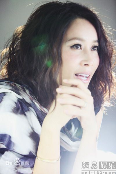 最全那英精彩图册