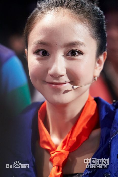 李倩深圳卫视年代秀图册