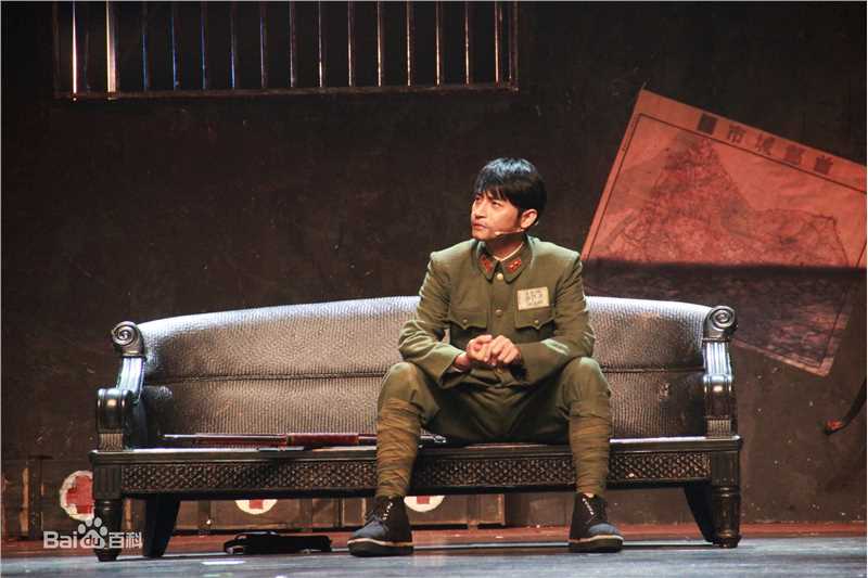 陈志朋(Julian Chen (Banny Chen ))话剧《无处安放》最优质剧照