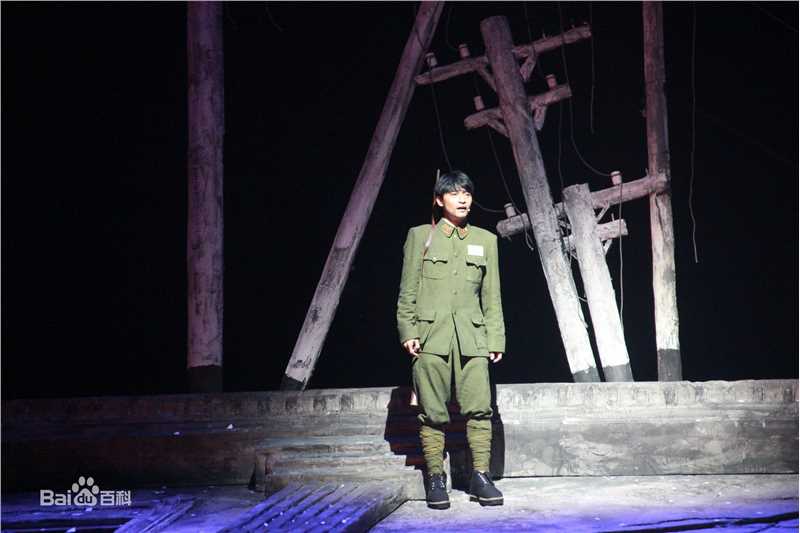 陈志朋(Julian Chen (Banny Chen ))话剧《无处安放》最优质剧照