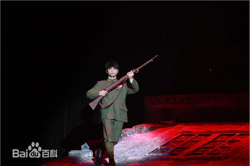 陈志朋(Julian Chen (Banny Chen ))话剧《无处安放》最优质剧照