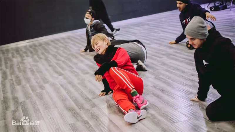 陈志朋(Julian Chen (Banny Chen ))志爱演唱会排练生活照相册