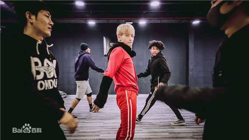 陈志朋(Julian Chen (Banny Chen ))志爱演唱会排练生活照相册