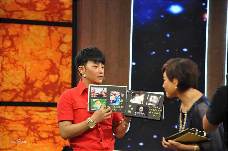 最新陈志朋(Julian Chen (Banny Chen ))在《非常静距离》节目录制中的壁纸