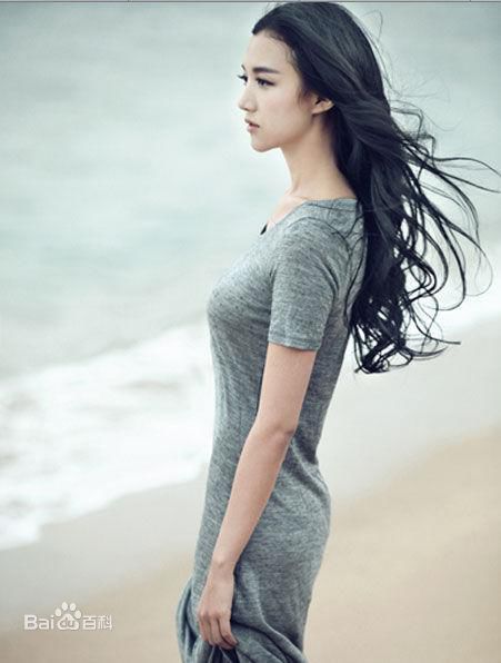 最新韩雯雯(Vivien Han)在歌曲《当有天老去》中的壁纸