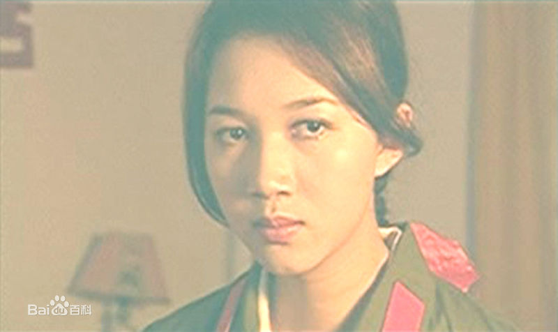 韩雯雯(Vivien Han)2003年《记清燃烧的岁月2》剧照