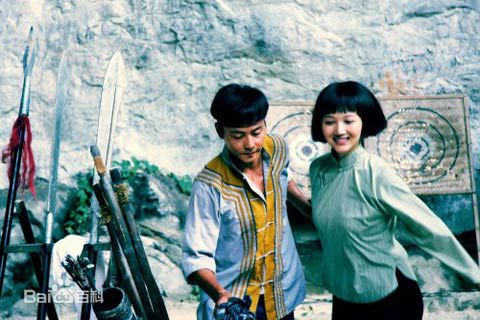 最优质韩雯雯(Vivien Han)在《红七军》饰演 欧阳明珠中的相册