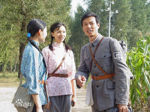 最全韩雯雯(Vivien Han)在《战斗的青春》饰演 许凤中的壁纸