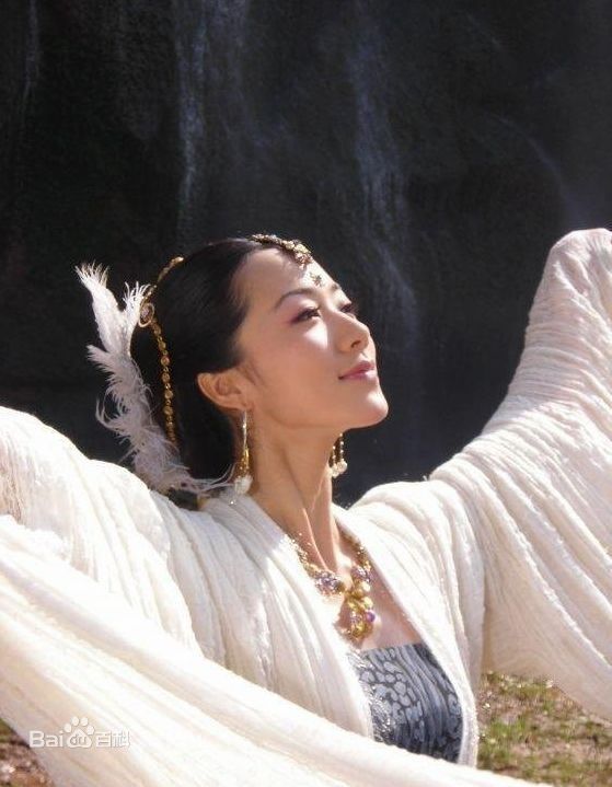 韩雪(Cecilia Han、ハン シュエ（日语）)参演电视剧性感图片图集