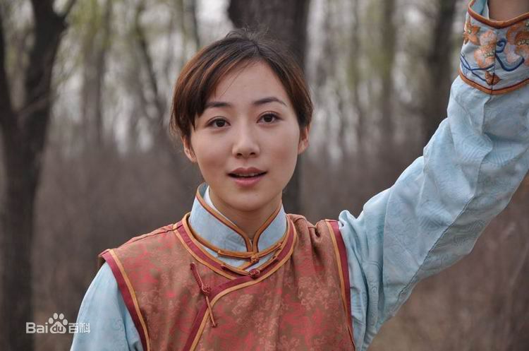 精选韩雪(Cecilia Han、ハン シュエ（日语）)在电影《囧探佳人》中的图册