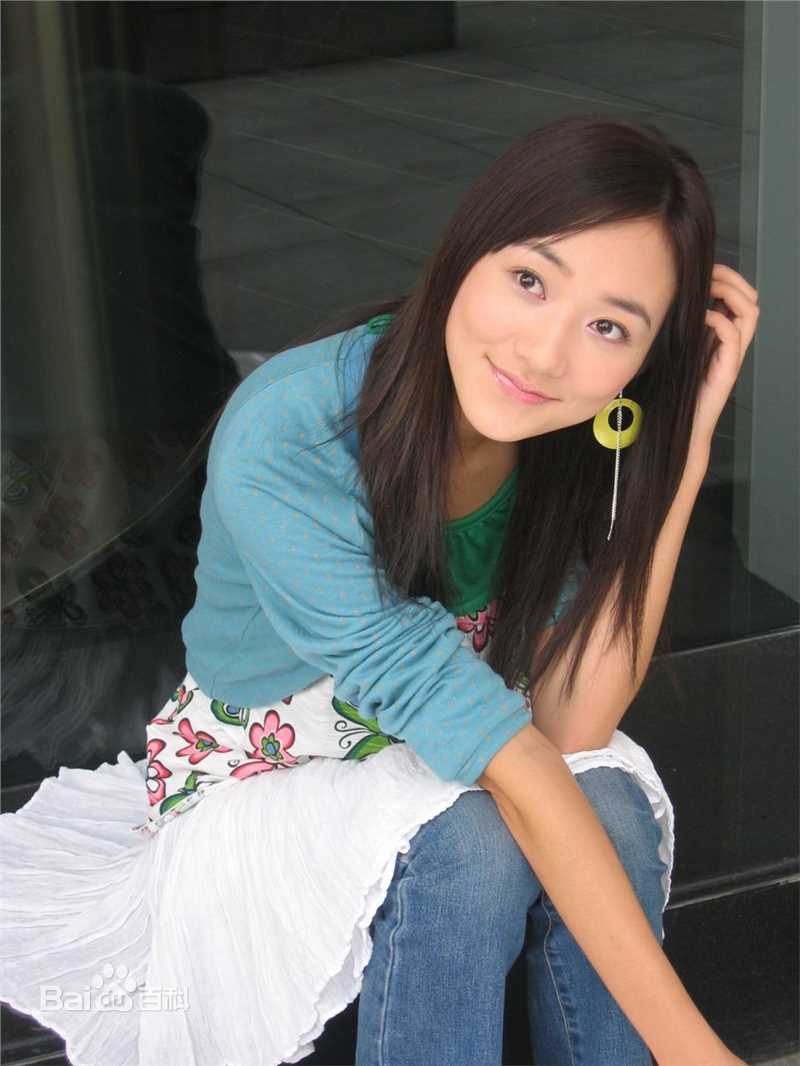 最新韩雪(Cecilia Han、ハン シュエ（日语）)在专辑《飘雪》中的壁纸