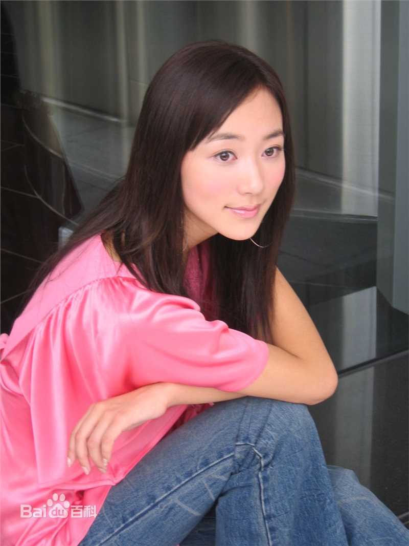 最新韩雪(Cecilia Han、ハン シュエ（日语）)在专辑《飘雪》中的壁纸