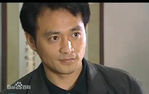 最优质丁志诚生活照