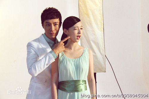 康宁广告代言素颜照壁纸