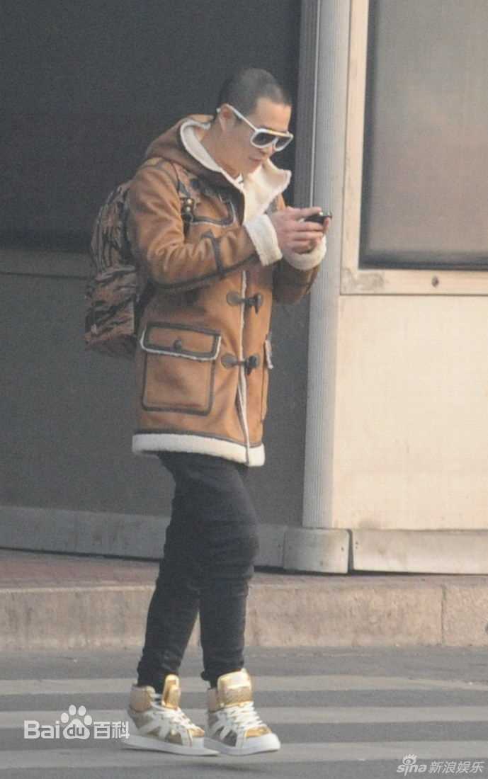 最新沈鹤(Shen He)小沈阳精彩图册