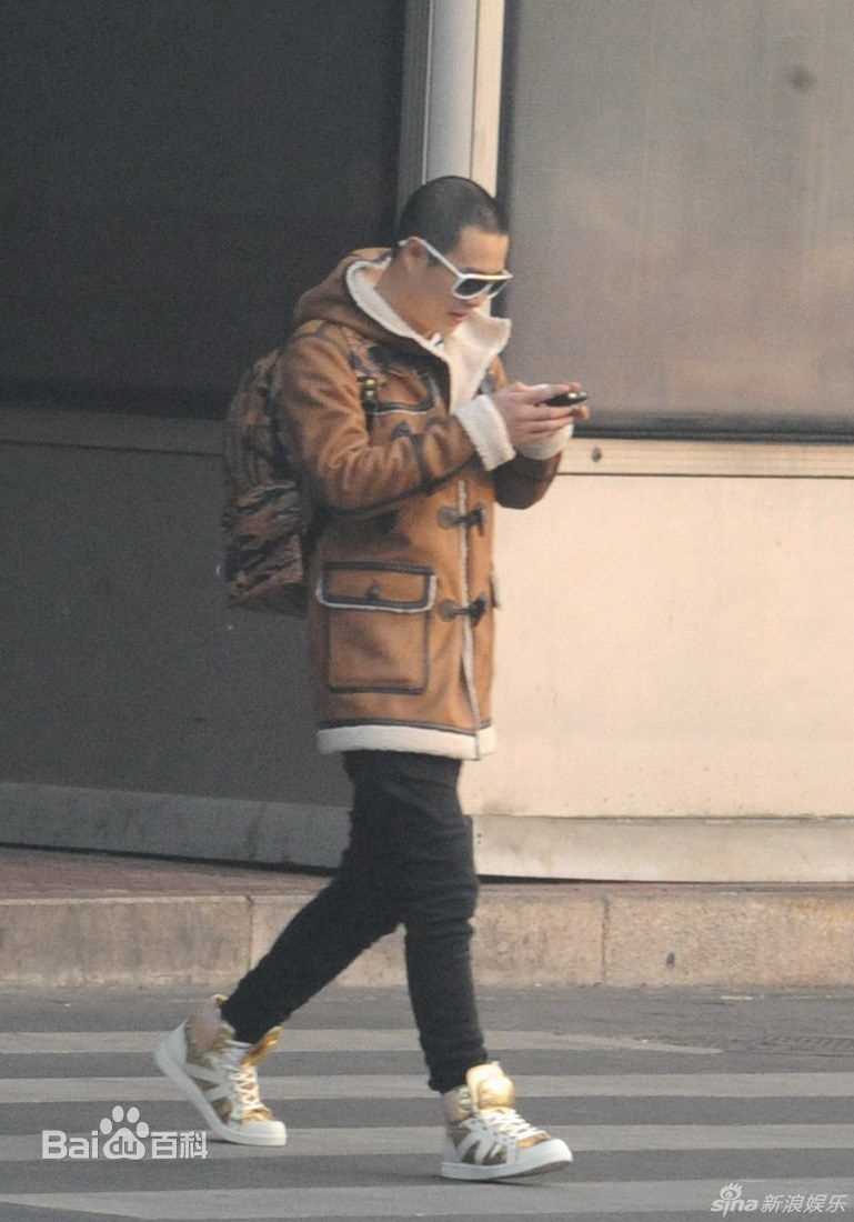 最新沈鹤(Shen He)小沈阳精彩图册