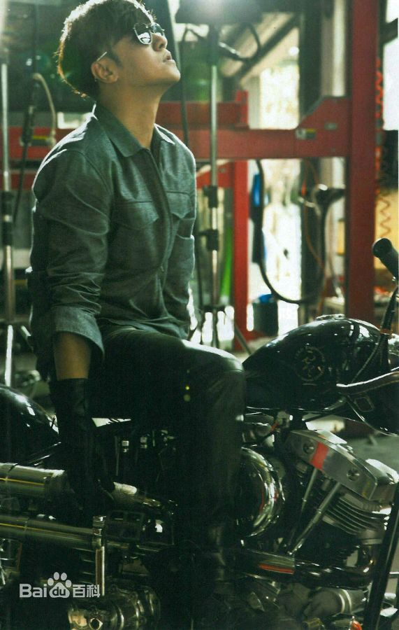 罗志祥(Show Lo)最全伊周杂志壁纸