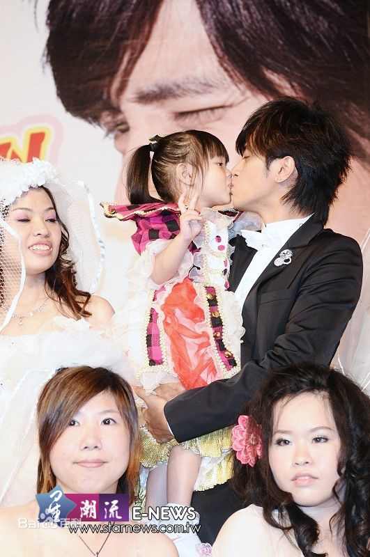 罗志祥(Show Lo)国际歌迷会性感图片图集