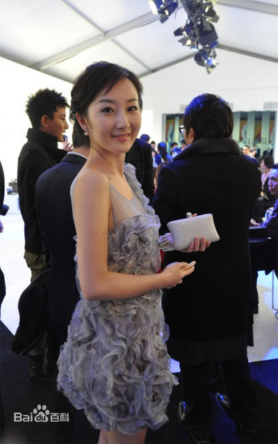 最新程媛媛性感图片