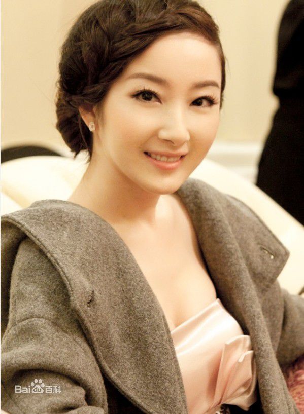 最新程媛媛性感图片