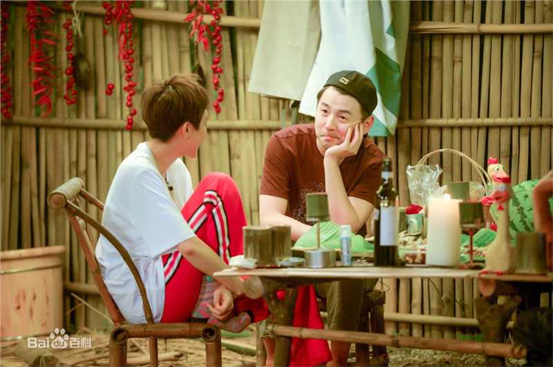 雷佳音生活相对论壁纸壁纸