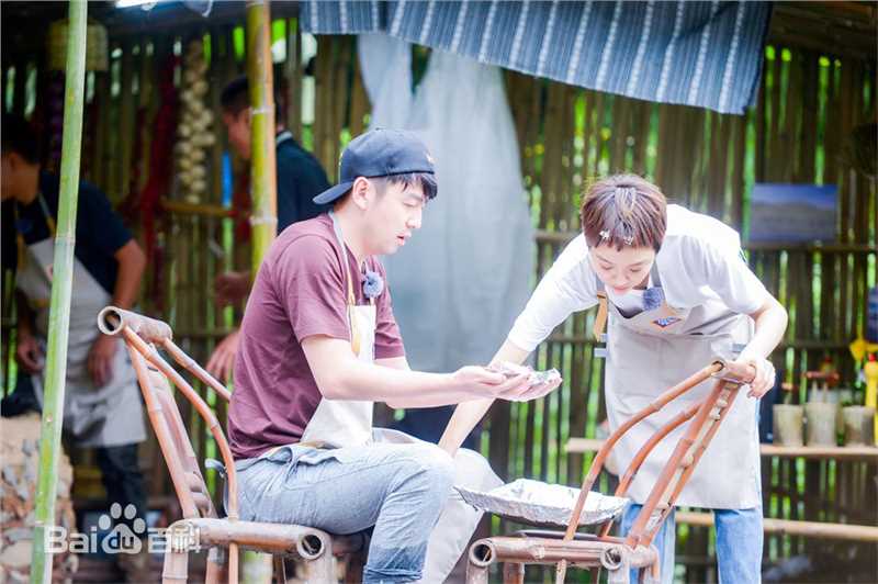 雷佳音生活相对论壁纸壁纸