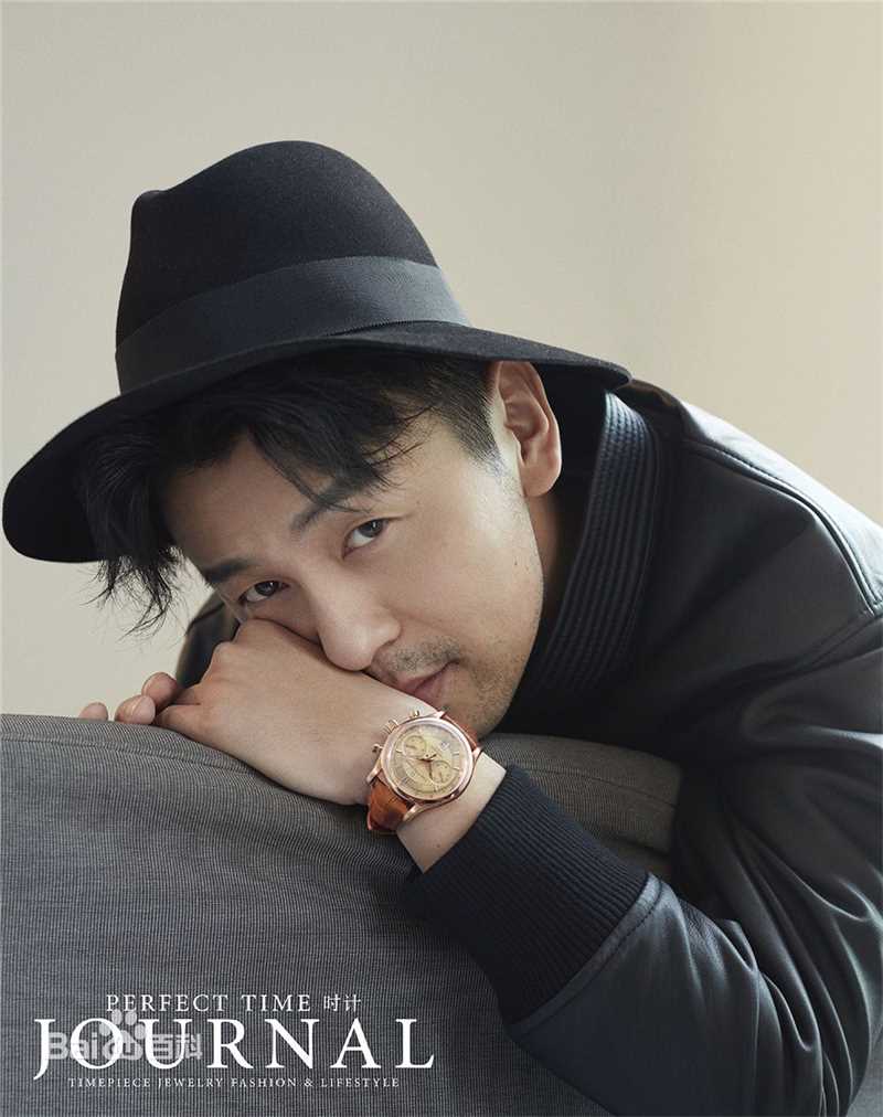 雷佳音表刊素颜照相册