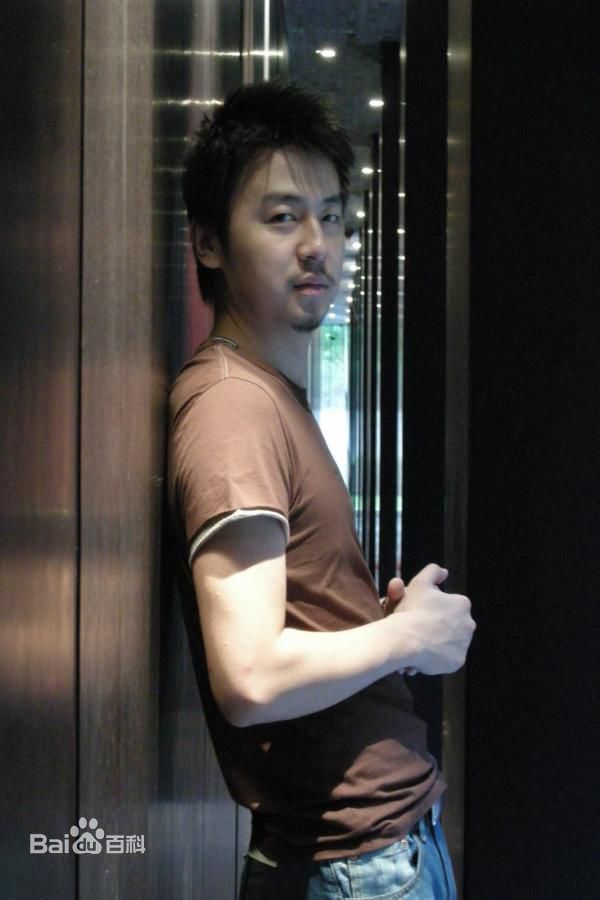 最新雷佳音精彩图册