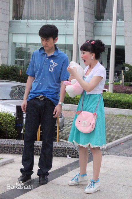 雷佳音生活照图片图册